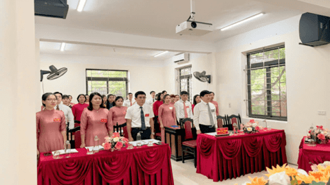 ĐẠI HỘI CHI BỘ TRUNG TÂM Y TẾ HUYỆN NHO QUAN LẦN THỨ III, NHIỆM KỲ 2025 – 2030